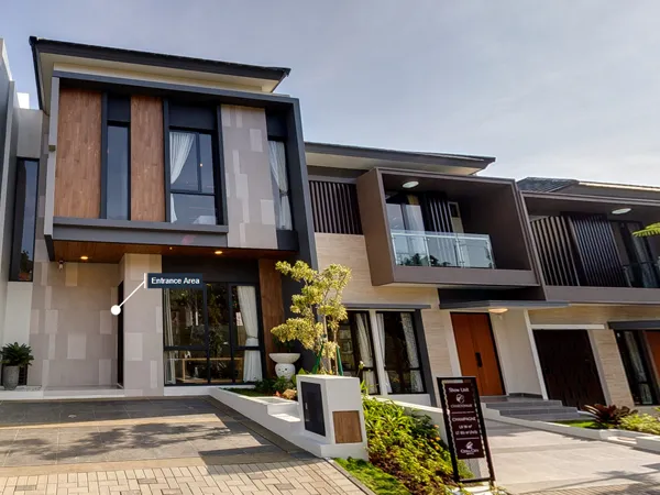 Corvina Residence - Elegant Gold Accents 4