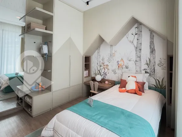 Golf Horizon Residence - Premium Walk-in Closet 10