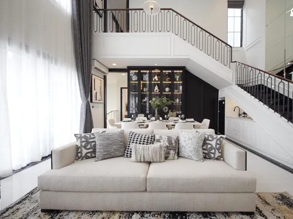 Montegard - Master Bedroom with Mountain Views