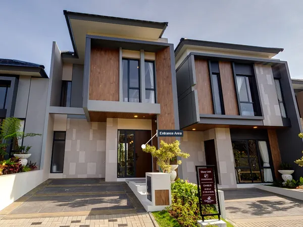 Reina Sofia Residence - Forest Green Architecture 1