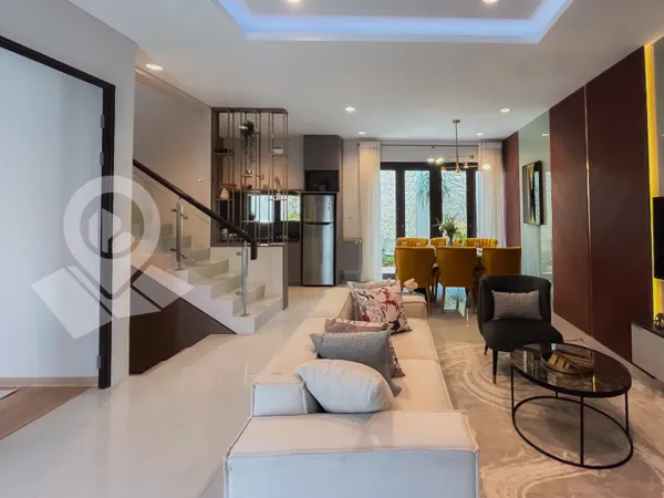 Reina Sofia Residence - Golden Luxury Suite