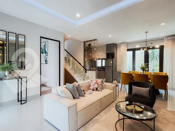 Reina Sofia Residence - Forest Luxury Interior