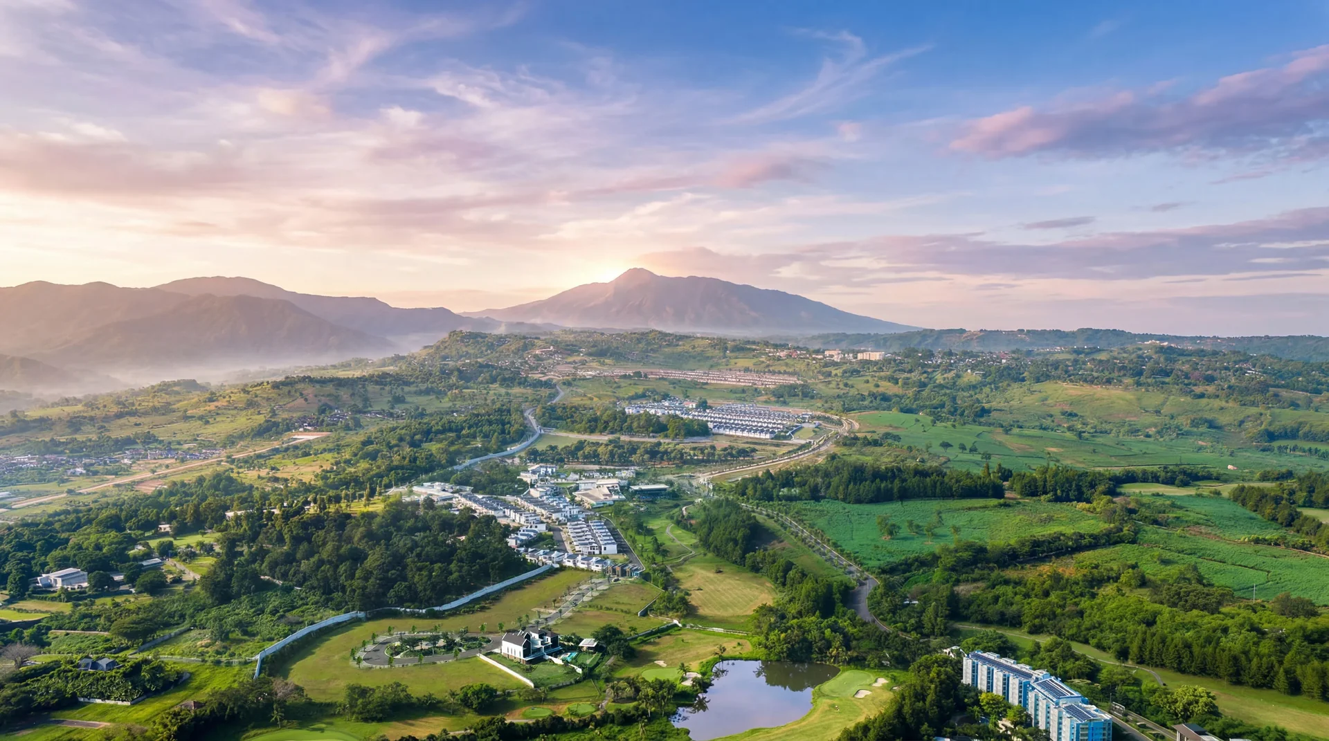 Tuscany Hills - Aerial Sunset Panorama Kawasan & Pegunungan